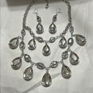 Elegant Silver Crystal Jewelry Set